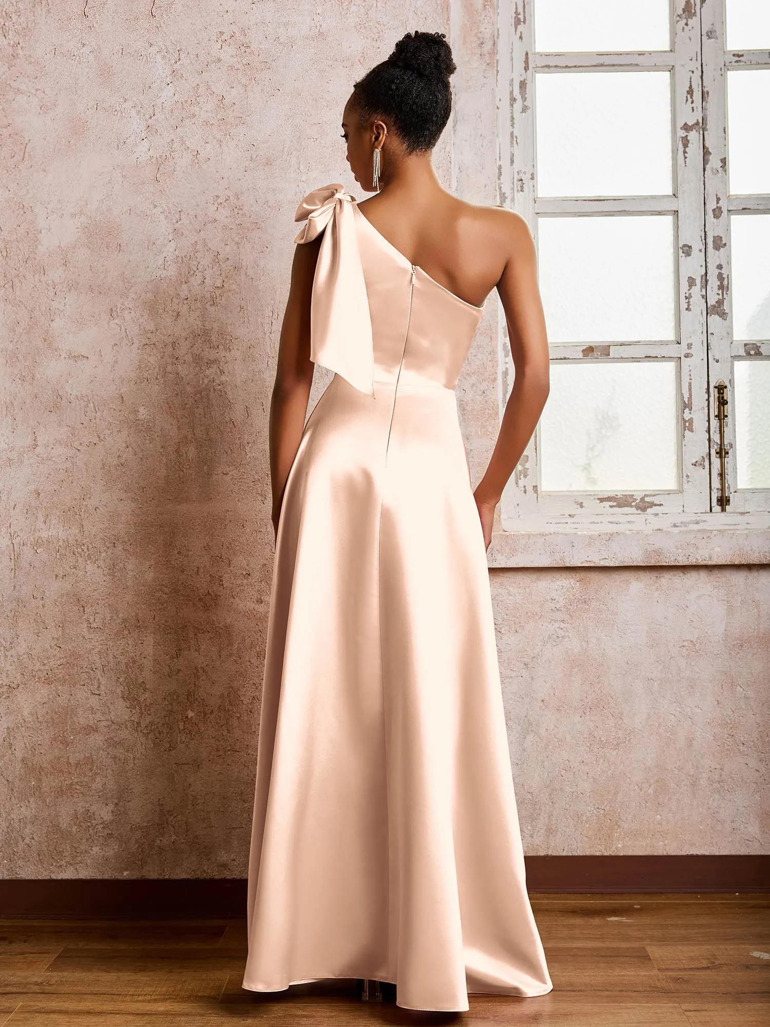 A-line Bowed One Shoulder Satin Dresses With Front Slit Peach