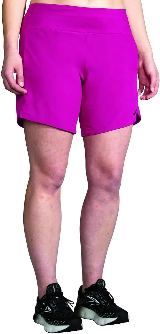 Brooks Women's 7" Chaser Shorts