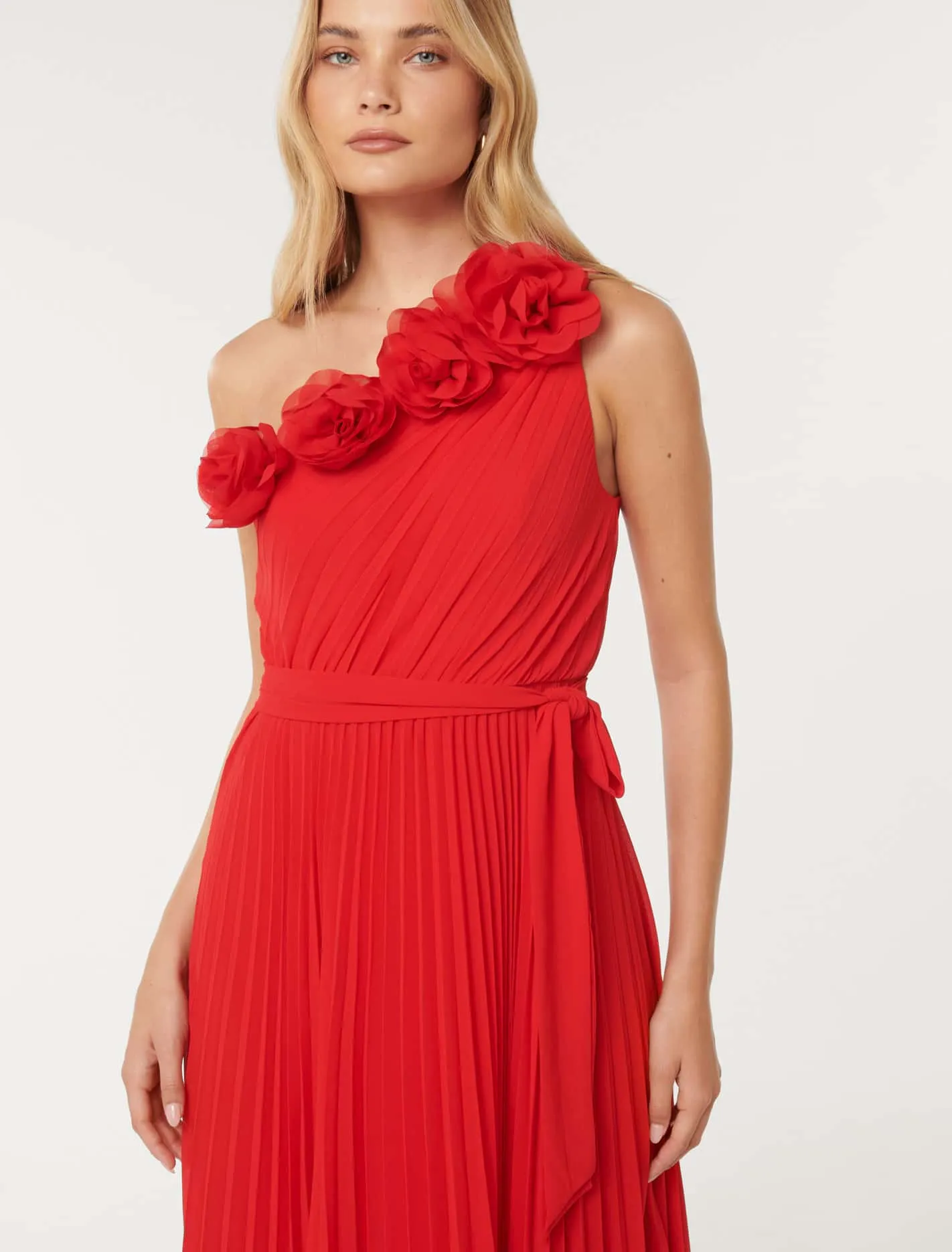 Everly Rosette Pleat Midi Dress