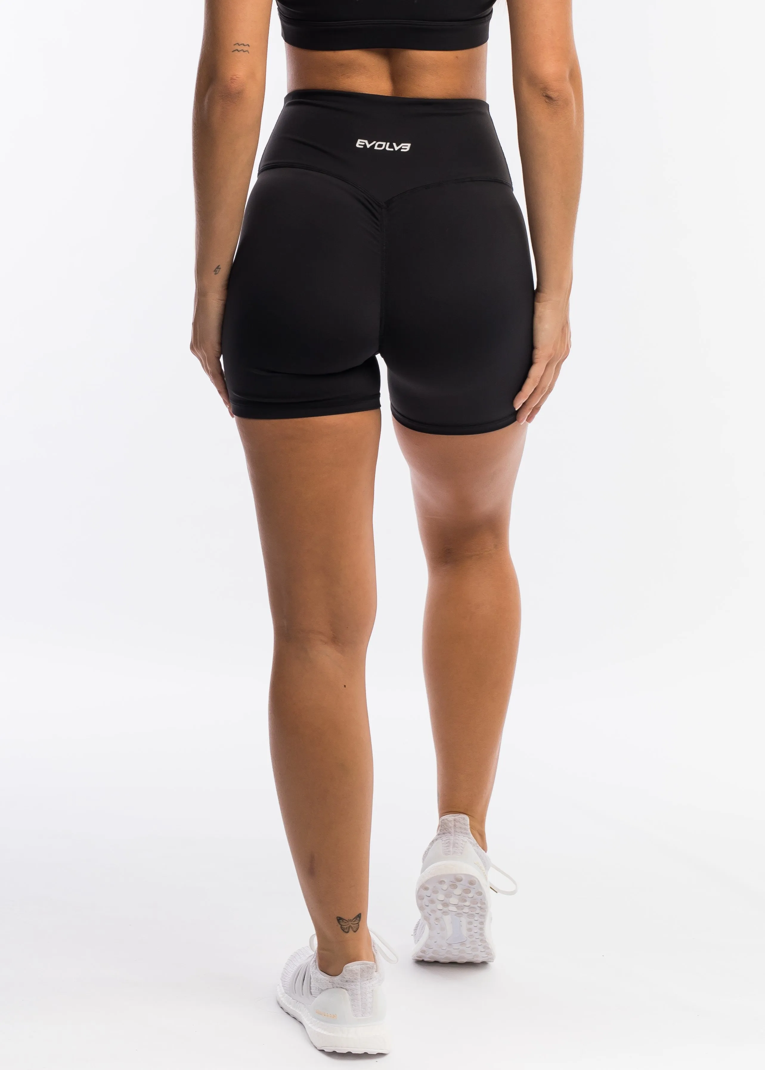 Motion Shorts - Black