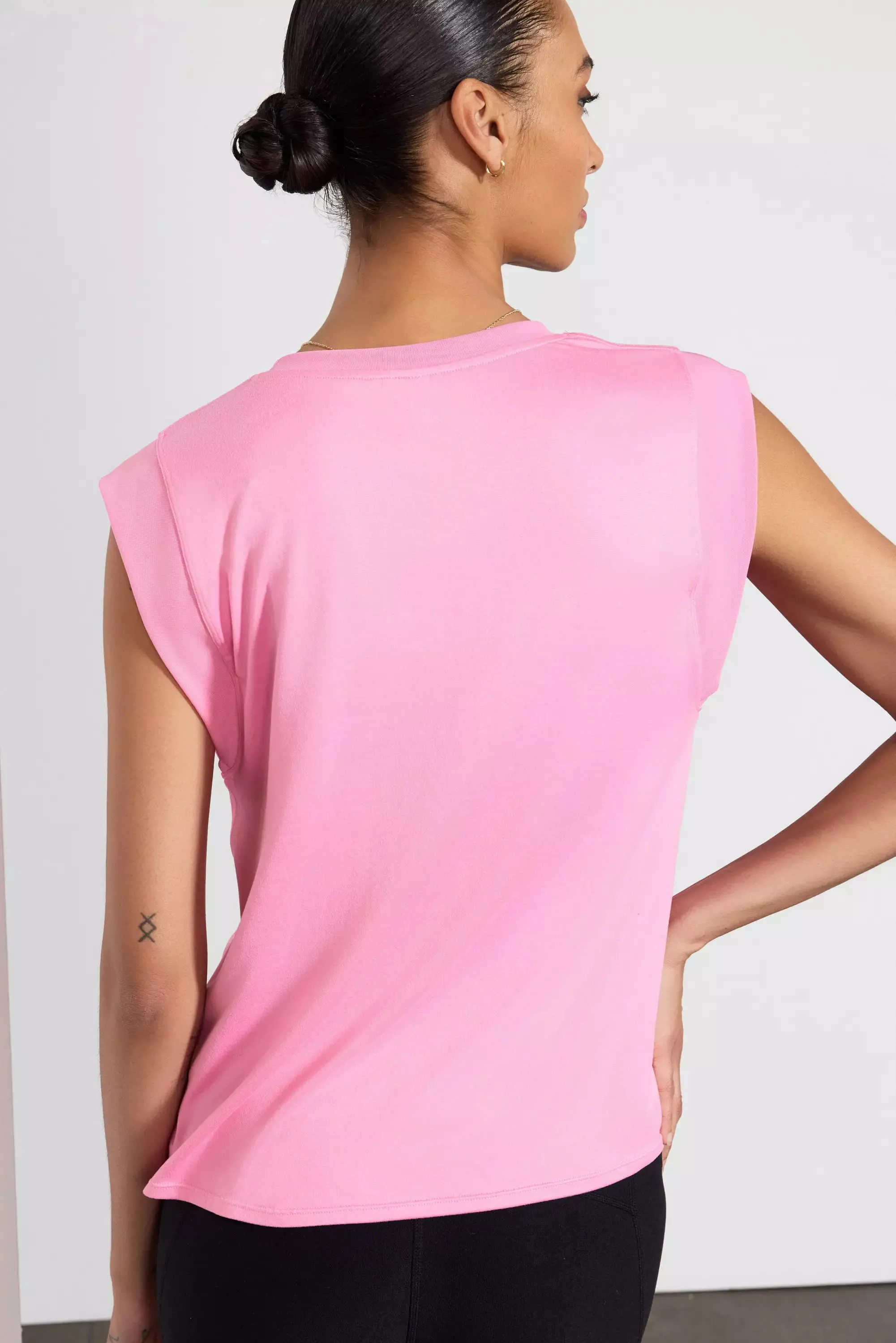 Pace Relaxed Fit Tee - Sachet Pink