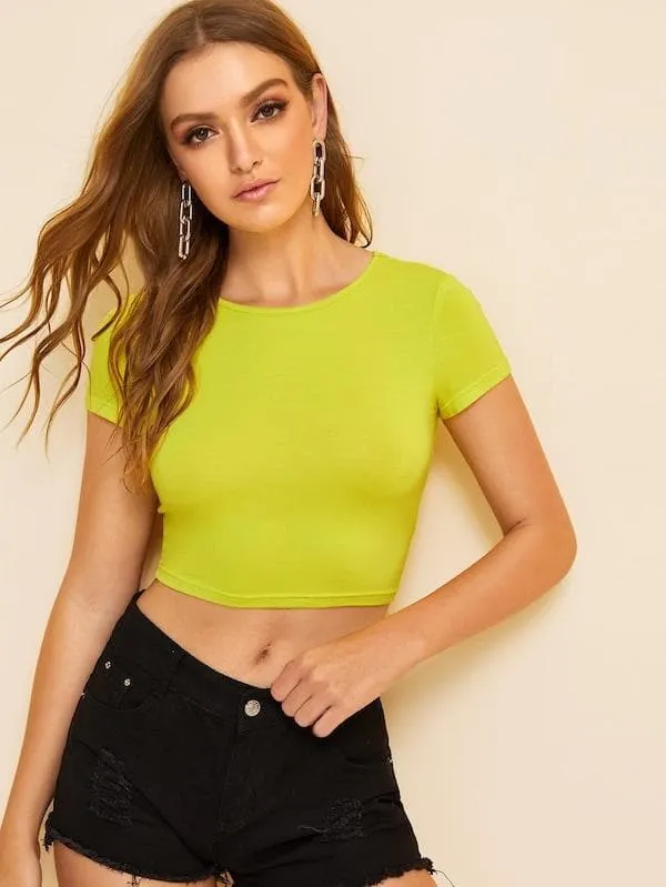 Round Neck Cap Sleeve Form Fitted Glitter Crop Top