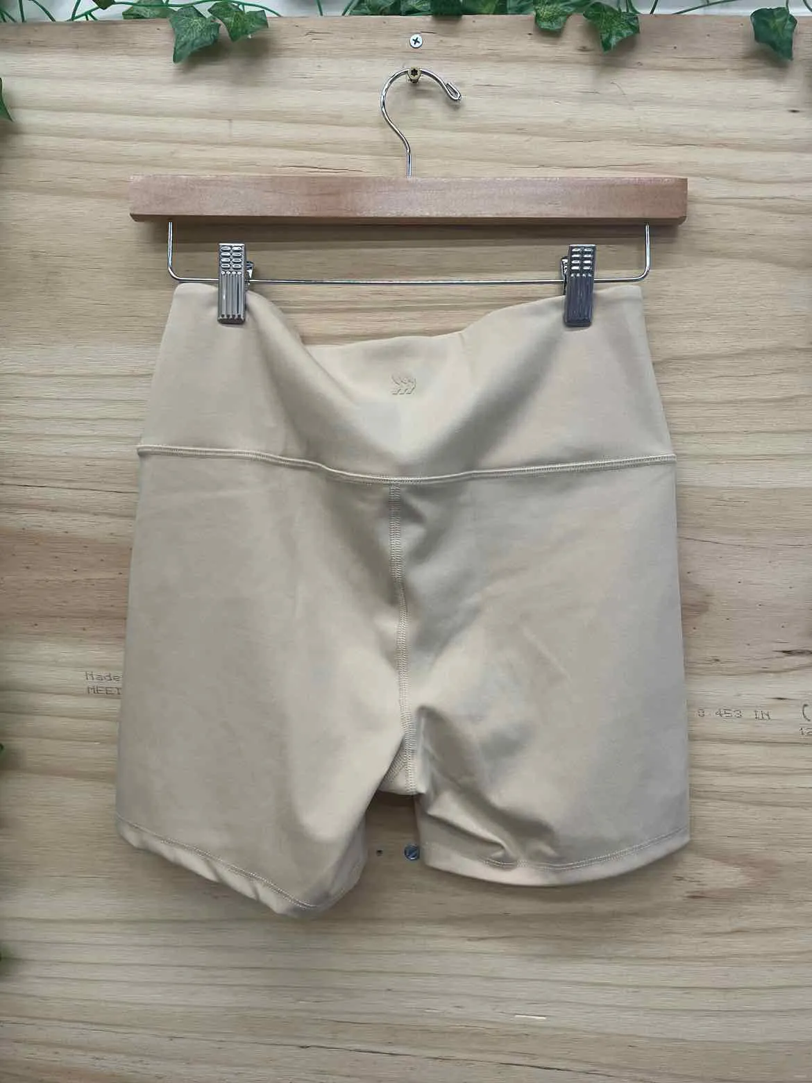 Size Medium All in Motion Tan Women's Shorts