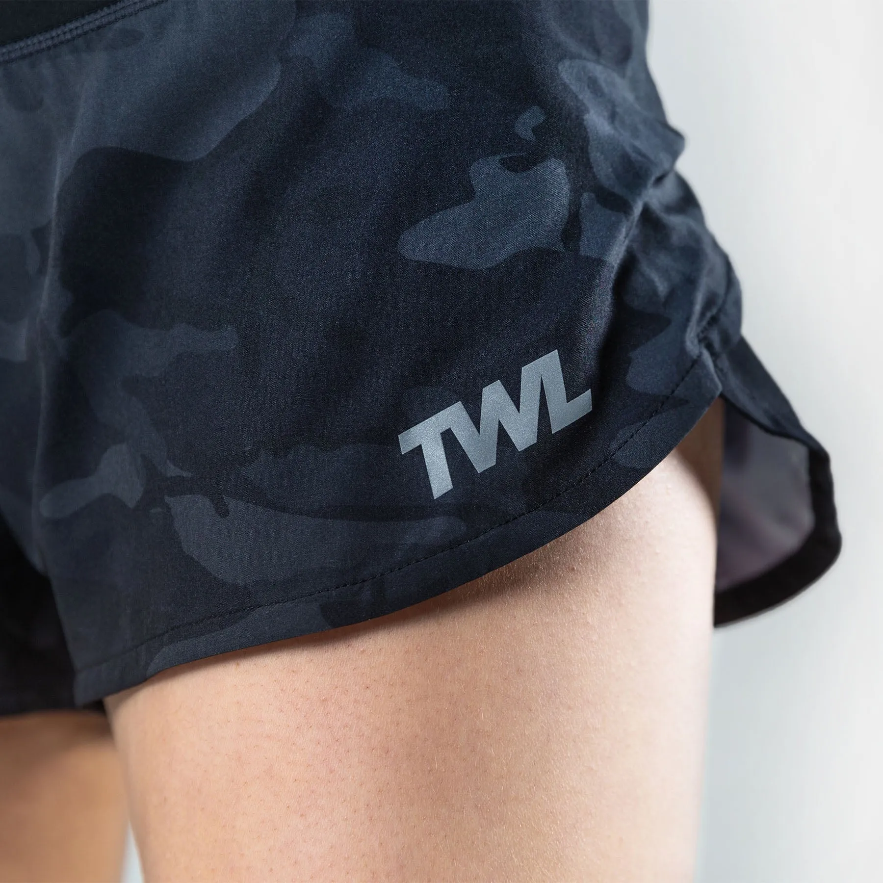 TWL - WOMEN'S MOTION SHORTS - BLACK CAMO